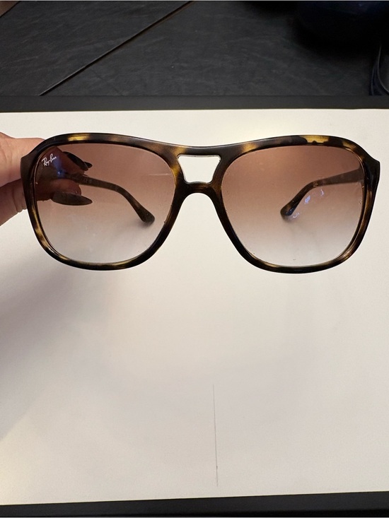 Ray-Ban Accessories - Ray-Ban Tortoiseshell Frame with Brown Gradient Lenses